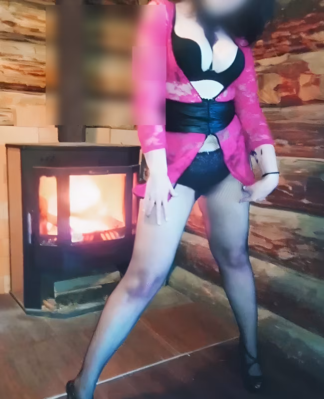 EwelinaHot